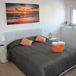 Rosato 3 Sea View Apartman *