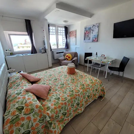 Rosato 3 Sea View Apartman *
